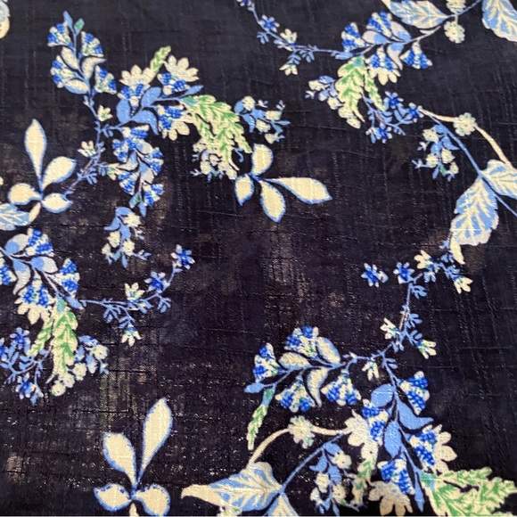 Lane Bryant Smocked Shoulder & Cuff Popover Blouse - Picture 6 of 14